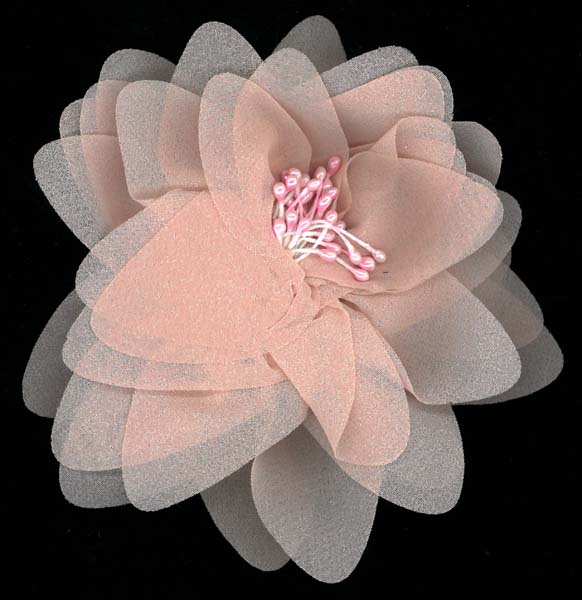 FLOWER BROOCH - LT ROSE