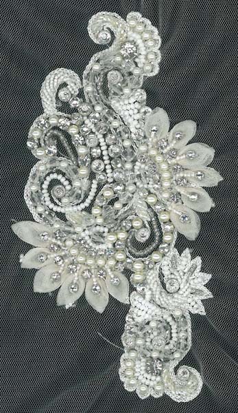 3D CRYSTAL BEADED MOTIF (SOLD SINGULARLY) - IV/SIL